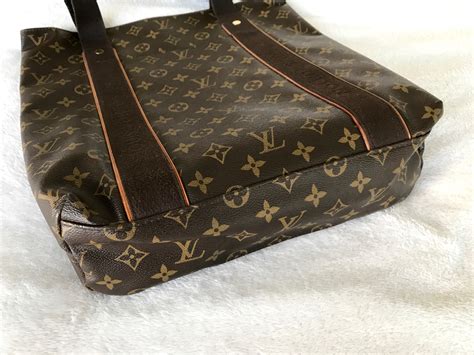 louis vuitton mens cabas beaubourg tote bag|Louis Vuitton Cabas Beaubourg Tote .